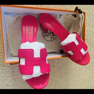NIB HERMES oasis sandal in epsom calfskin Size 38